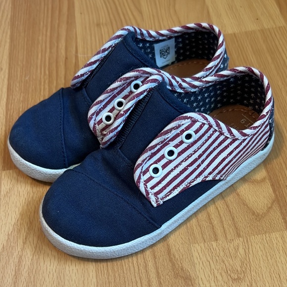Toms Other - Patriotic Toms